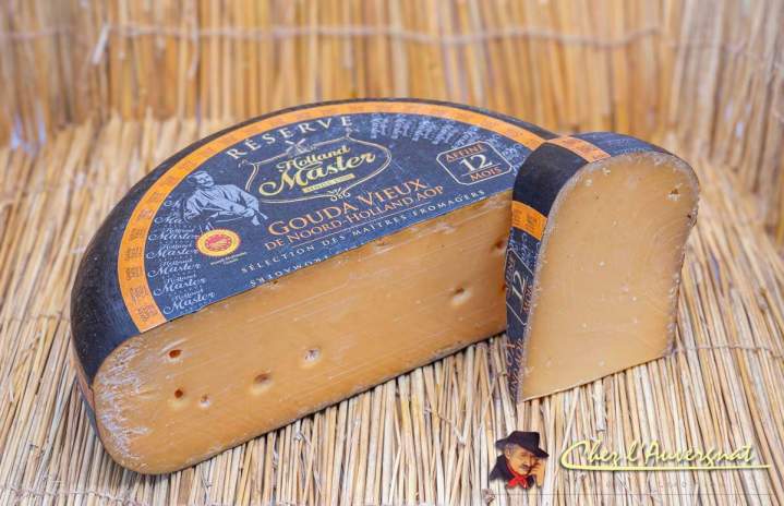 Nous vous proposons une gamme raffinée de fromages d'ailleurs dans le Puy-de-Dôme.